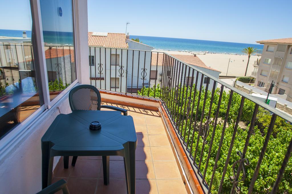 Hotel Comarruga Platja Exteriér fotografie