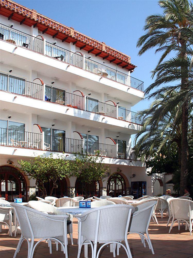 Hotel Comarruga Platja Exteriér fotografie